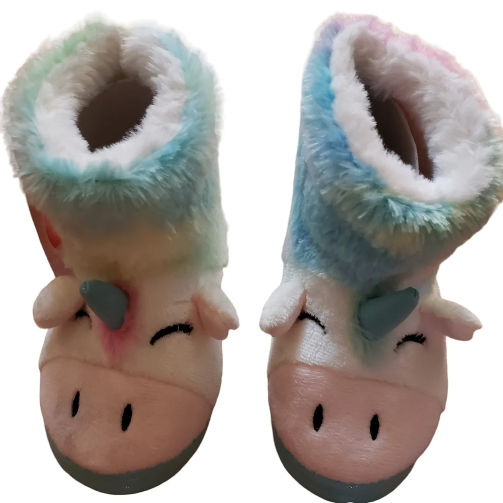 NWT Totes Colorful Unicorn Ankle Slippers Size 7-8
